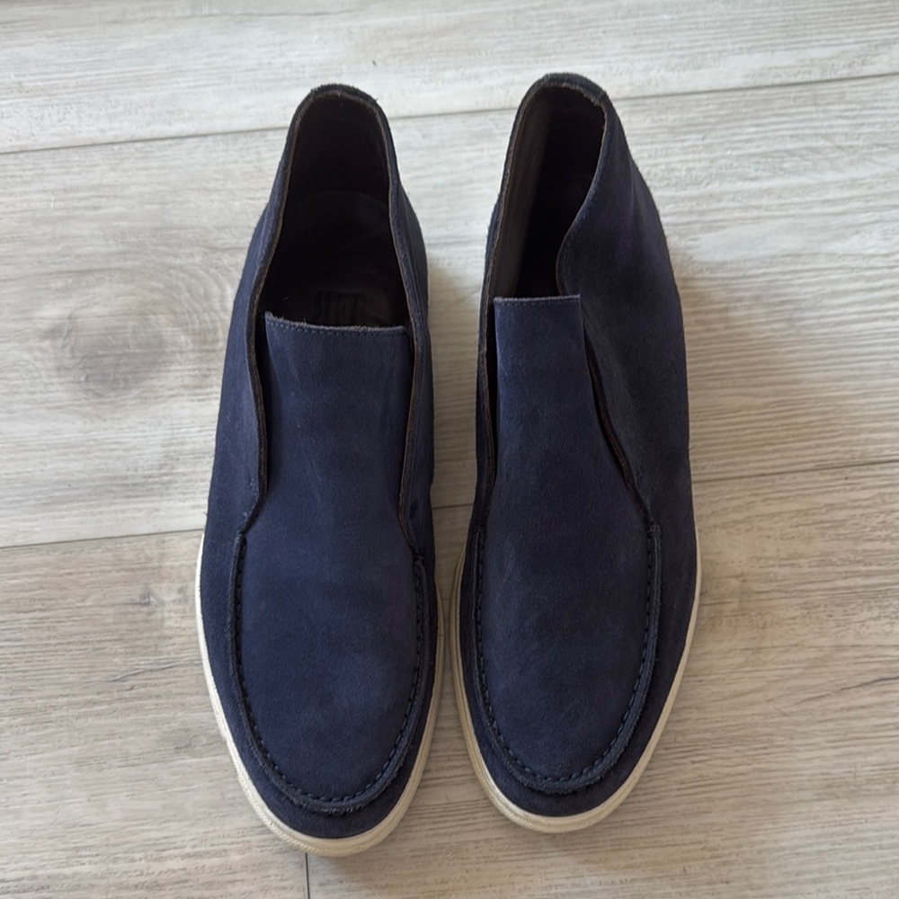 Excellent Conditions - As new!! Men's Navy Suede Slip-On Shoes
